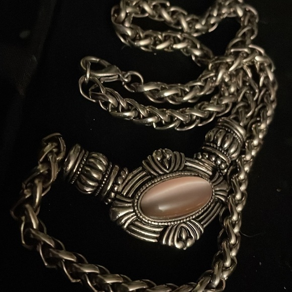 Necklace - Picture 2 of 5